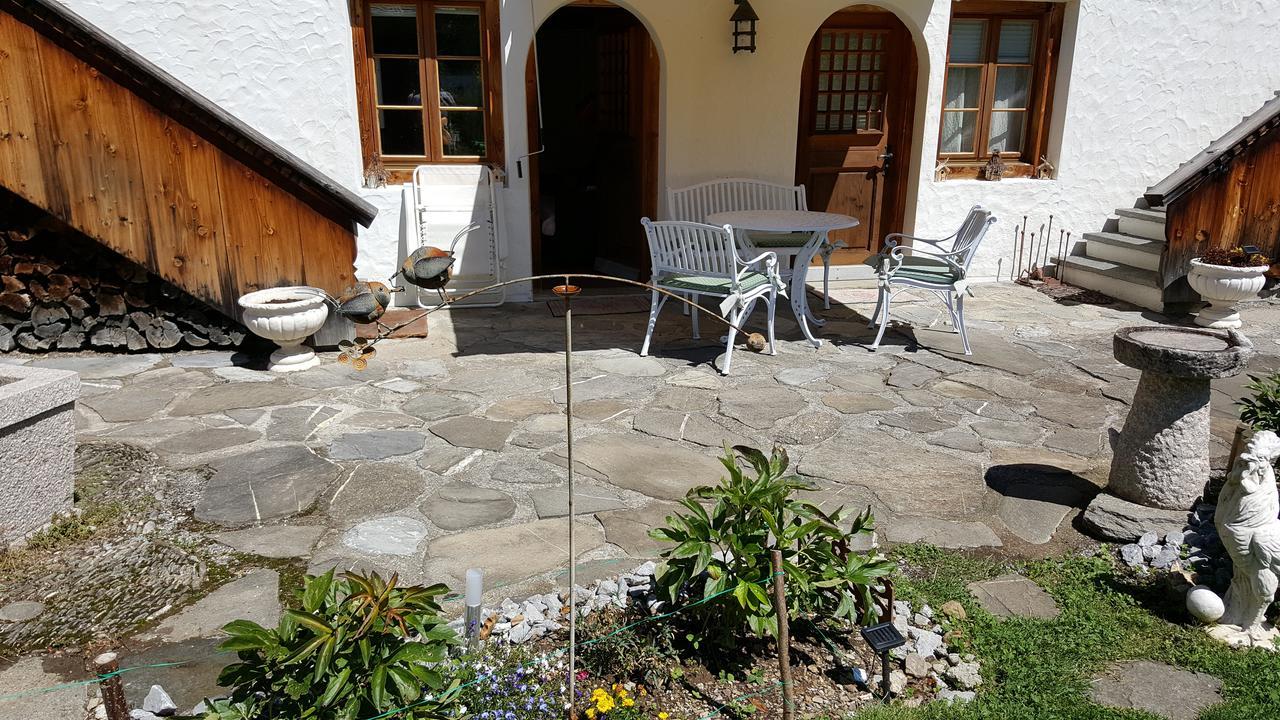 Bergluft Bed and Breakfast Lenk Eksteriør billede