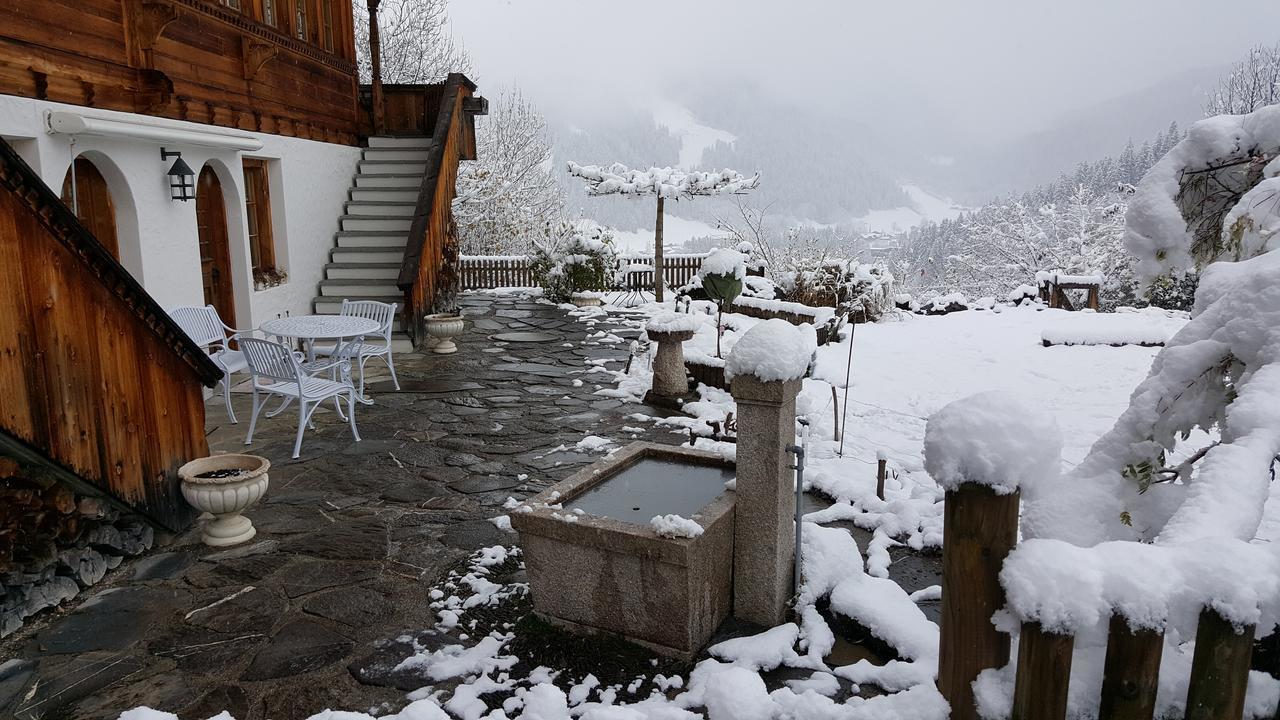 Bergluft Bed and Breakfast Lenk Eksteriør billede